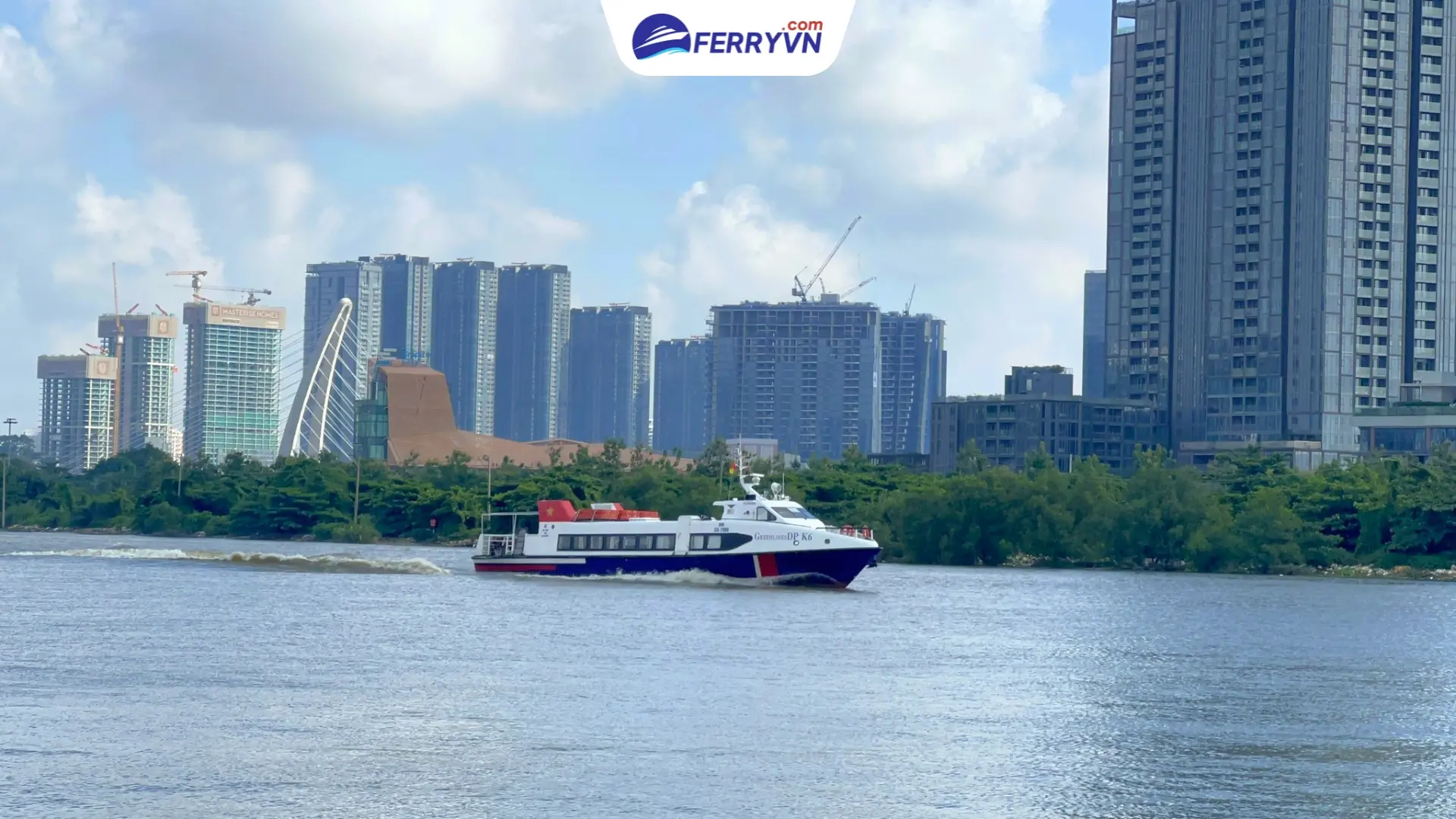 Greenlines-DP delivers a smooth and comfortable journey